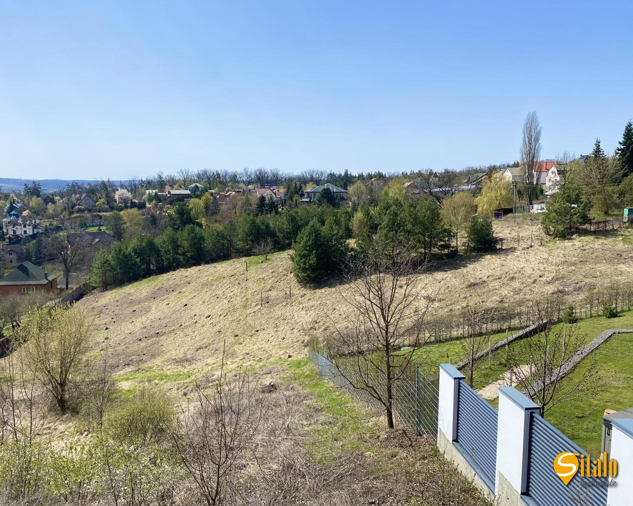 Продаж ділянки під індивідуальне житлове будівництво 10 соток