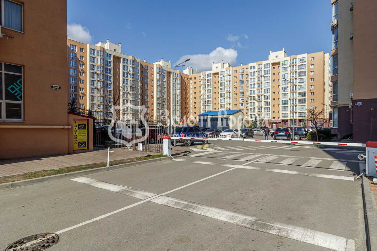 Продажа 2-комнатной квартиры 60 м², Героев Небесной Сотни просп., 26/14