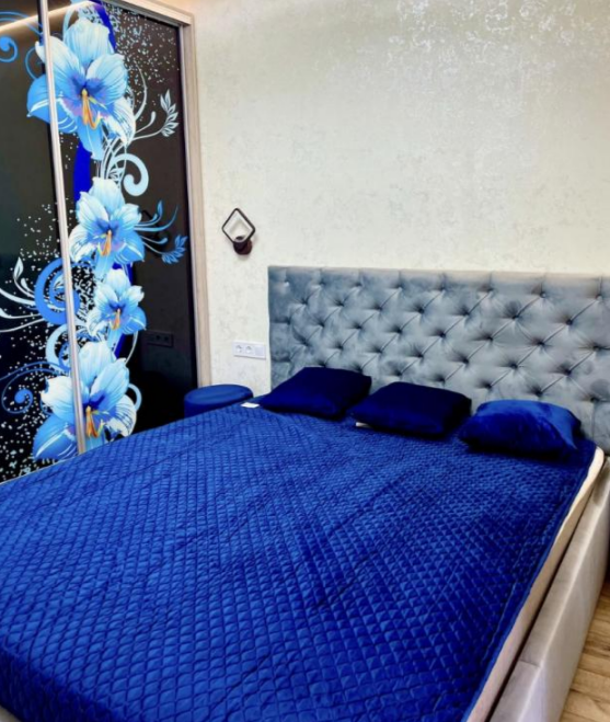 Продажа 2-комнатной квартиры 44 м², Жемчужная ул.
