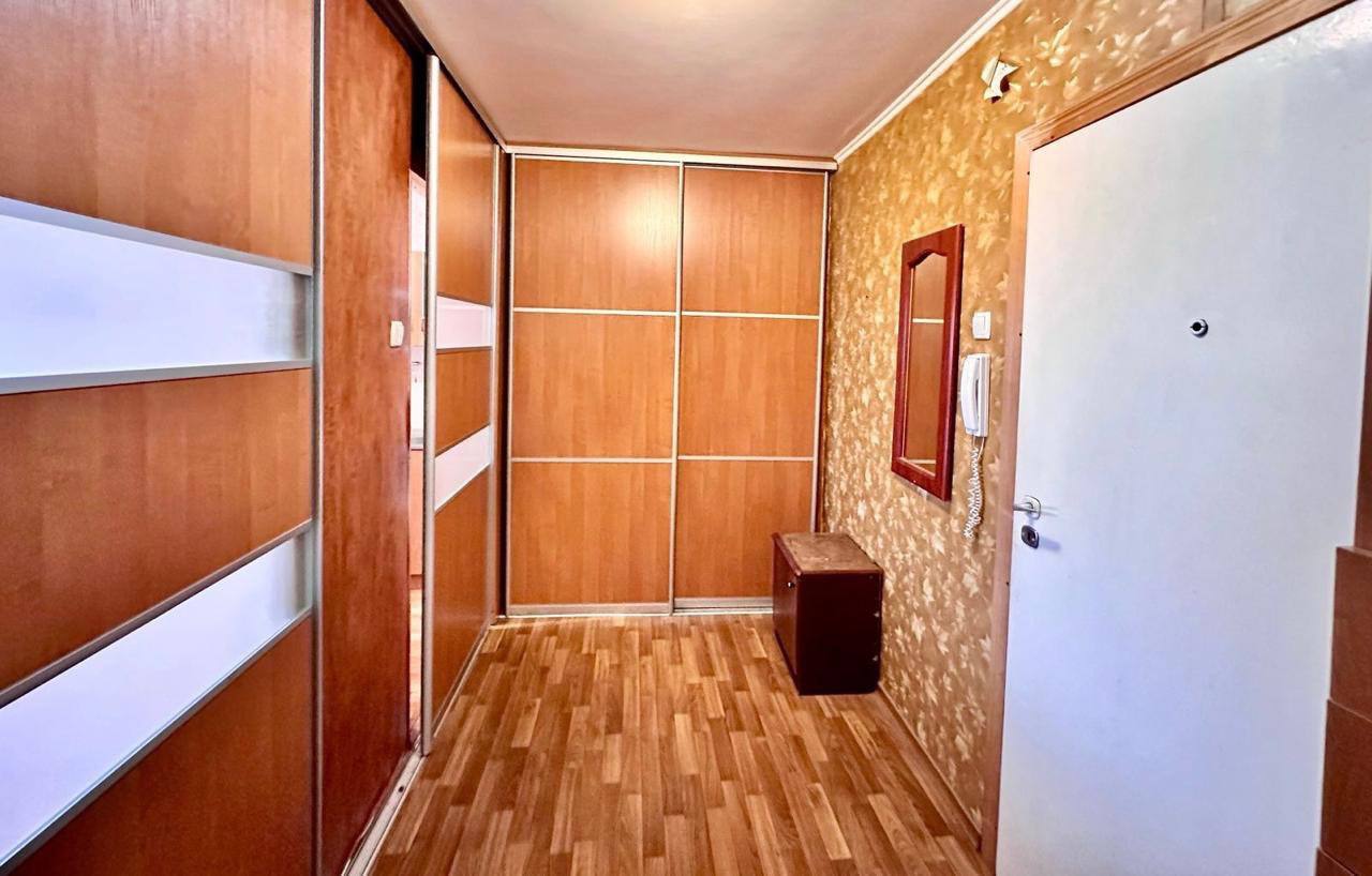 Продаж 1-кімнатної квартири 40 м², Харківська вул.