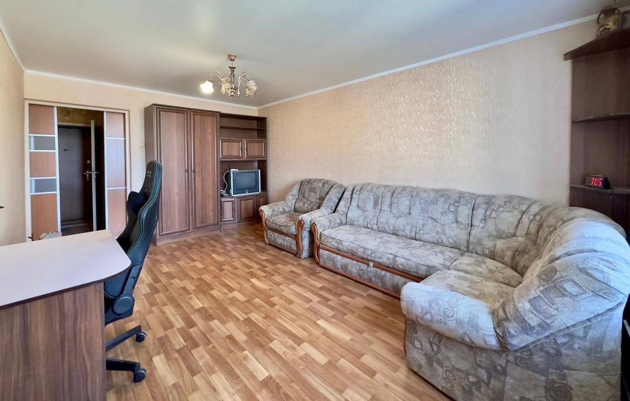 Продаж 1-кімнатної квартири 40 м², Харківська вул.