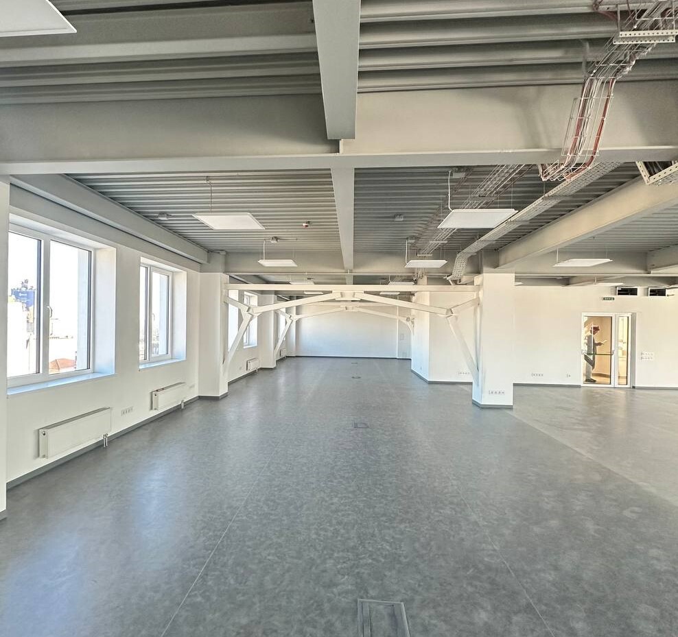 Аренда офиса 2000 м², Почайнинская ул.