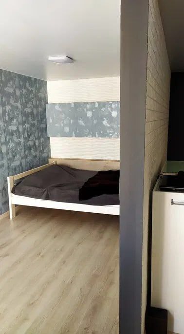 Продаж 1-кімнатної квартири 49 м², Новомістинська вул.