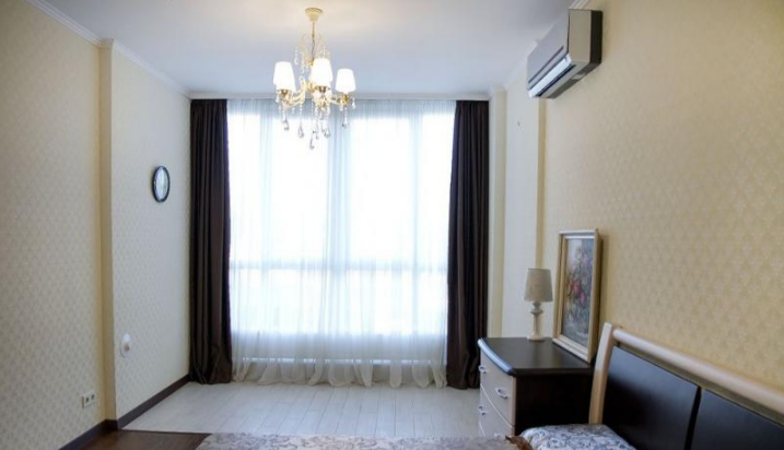 Продажа 2-комнатной квартиры 73 м², Академика Королева ул.