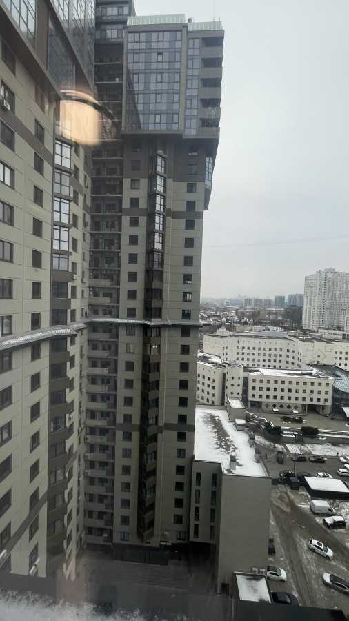 Оренда 3-кімнатної квартири 73 м², Михайла Драгомирова вул., 14а