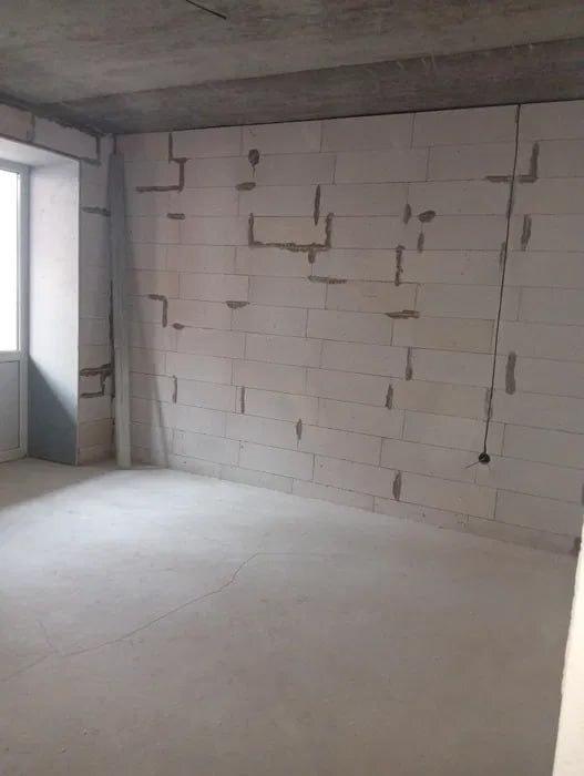 Продаж 2-кімнатної квартири 49.7 м², Луганська вул.