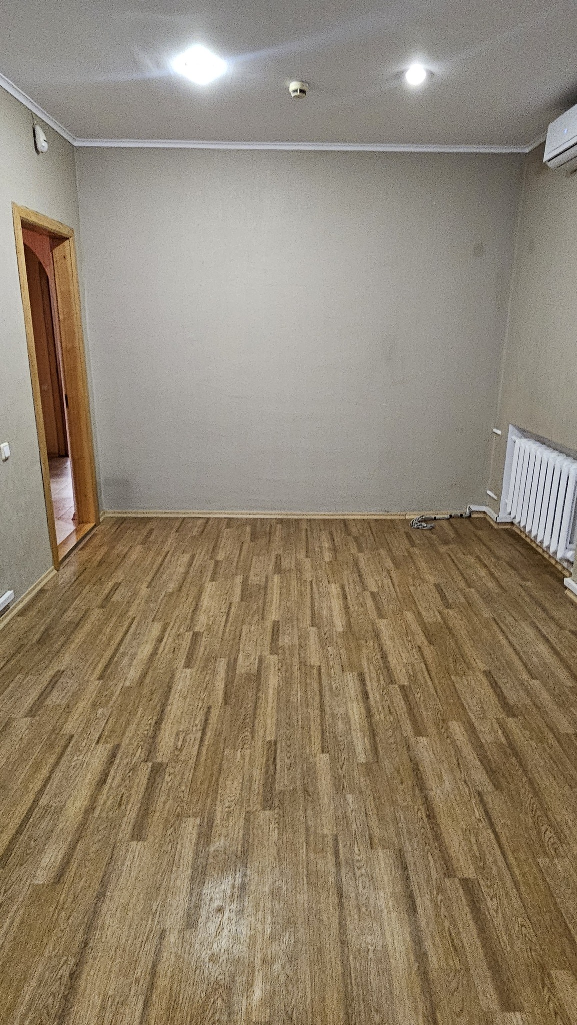 Оренда офісу 75 м², Іоанна Павла ІІ вул., 7