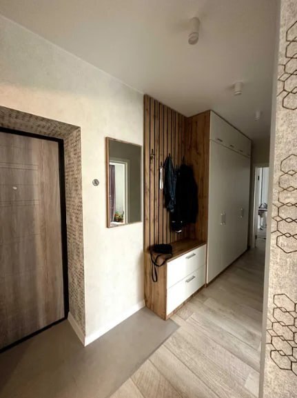 Продаж 2-кімнатної квартири 56 м², Інтернаціоналістів вул.