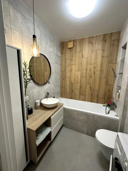 Продаж 2-кімнатної квартири 56 м², Інтернаціоналістів вул.