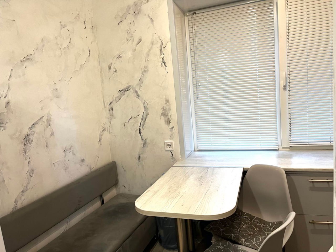 Продаж 1-кімнатної квартири 24 м², Романа Атаманюка вул.