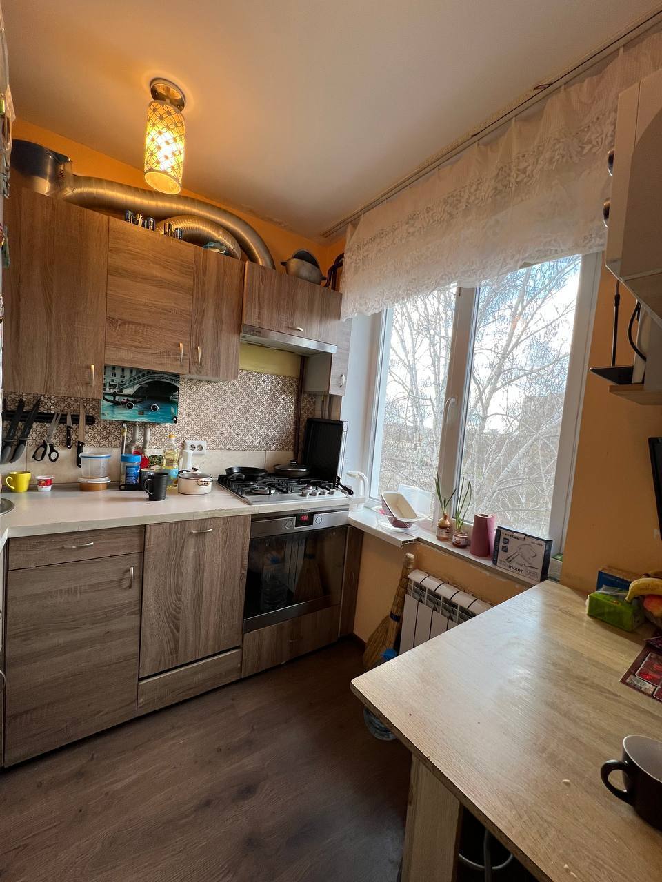 Продаж 4-кімнатної квартири 63.3 м², Суджанский пров.
