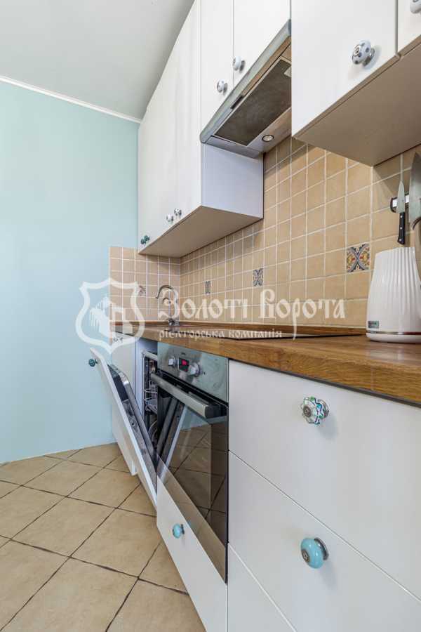Продажа 2-комнатной квартиры 73.1 м², Правды просп., 19А