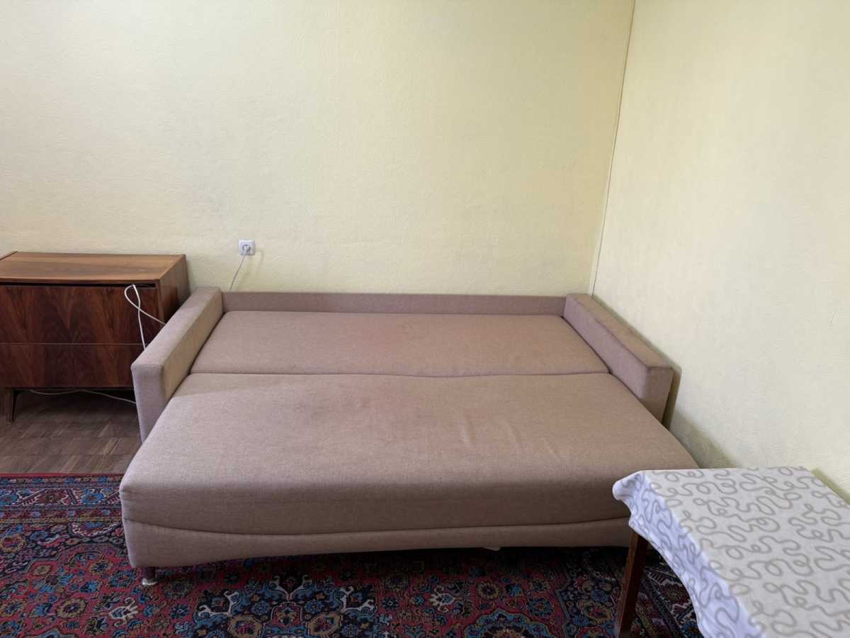 Оренда 1-кімнатної квартири 32 м², Йорданська вул., 8