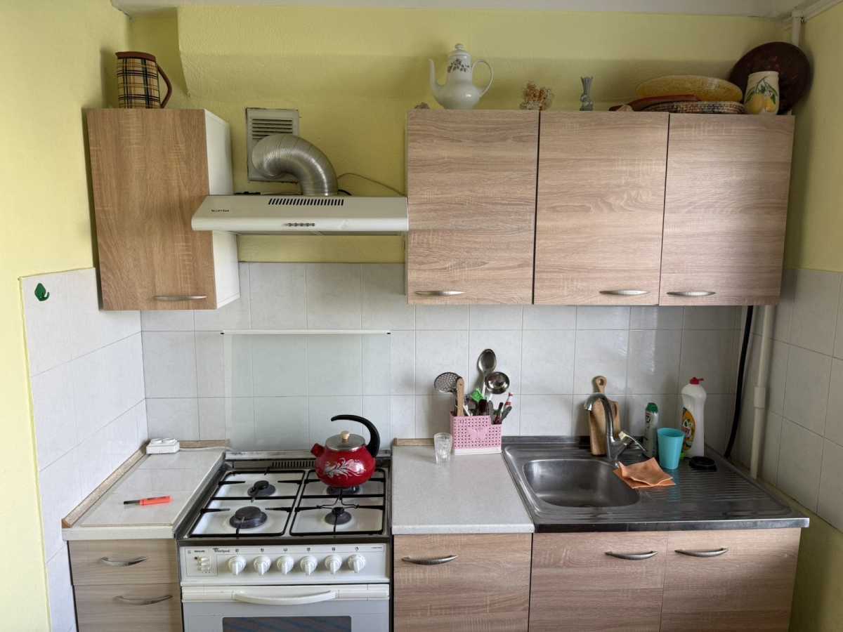 Оренда 1-кімнатної квартири 32 м², Йорданська вул., 8