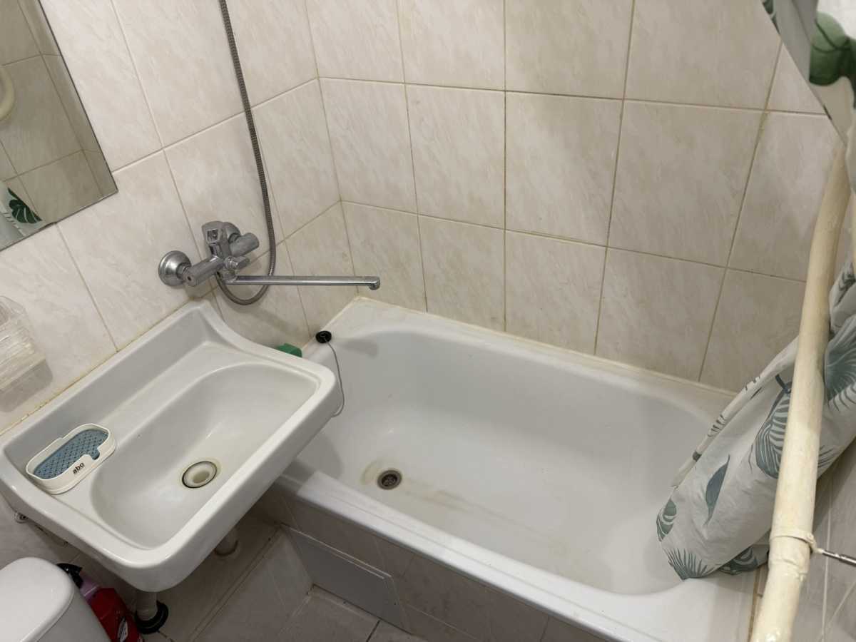Оренда 1-кімнатної квартири 32 м², Йорданська вул., 8