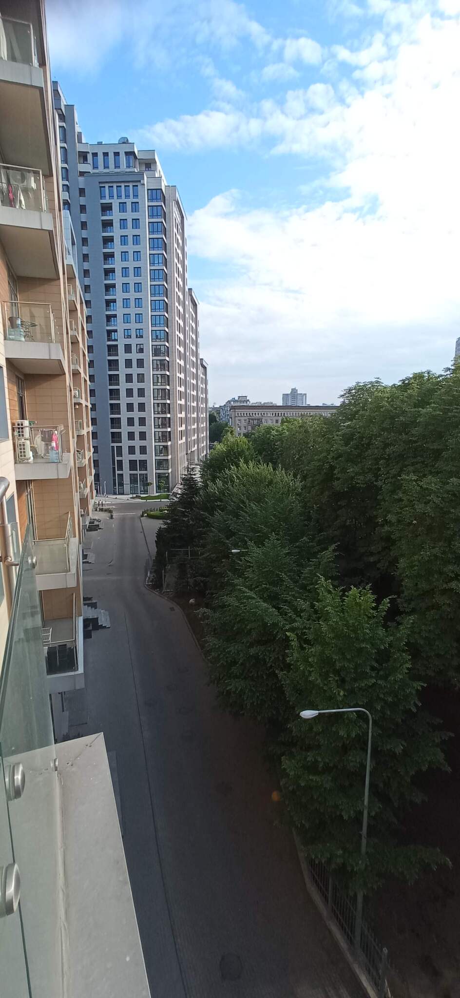 Продаж 1-кімнатної квартири 49 м², Перемоги просп., 44/2