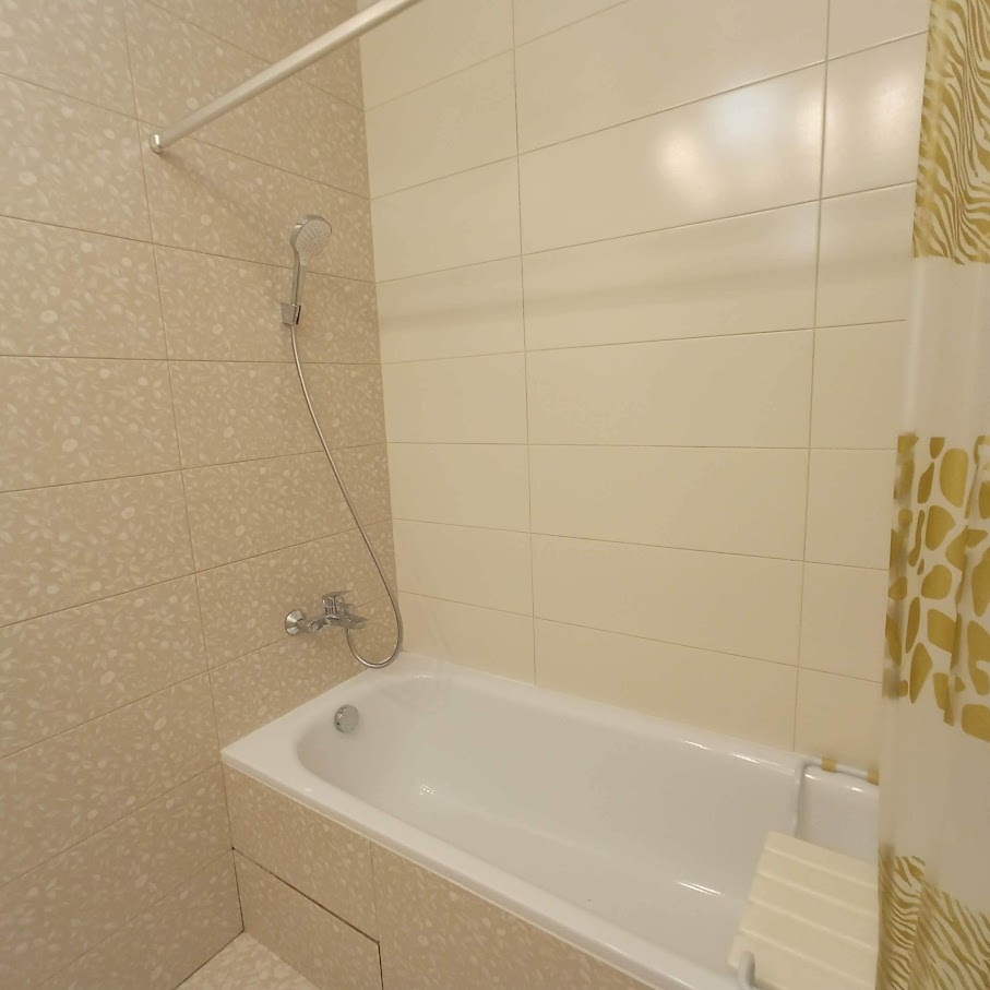 Продаж 1-кімнатної квартири 49 м², Перемоги просп., 44/2