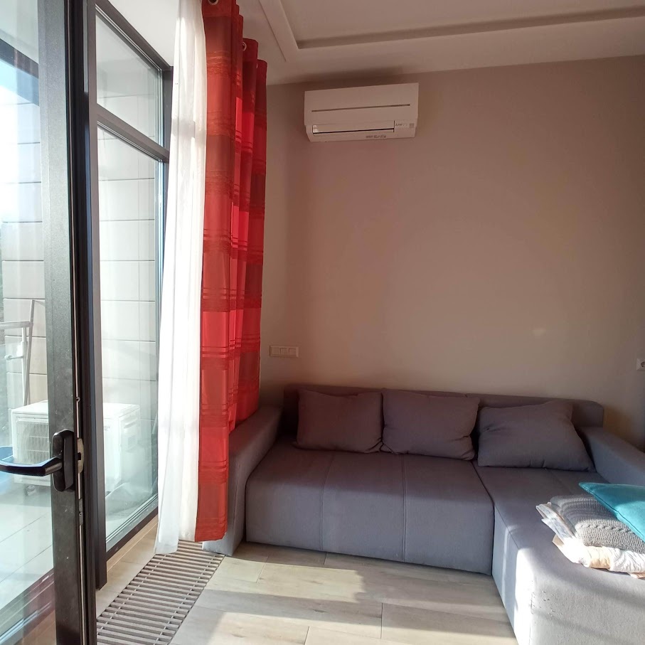 Продаж 1-кімнатної квартири 49 м², Перемоги просп., 44/2