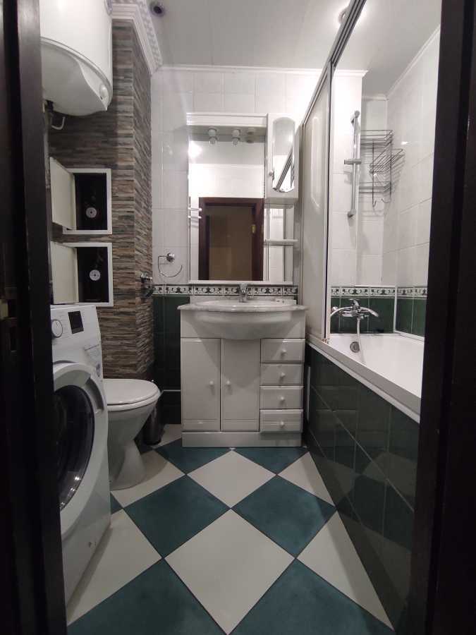 Аренда 3-комнатной квартиры 68 м², Свободы просп., 30А