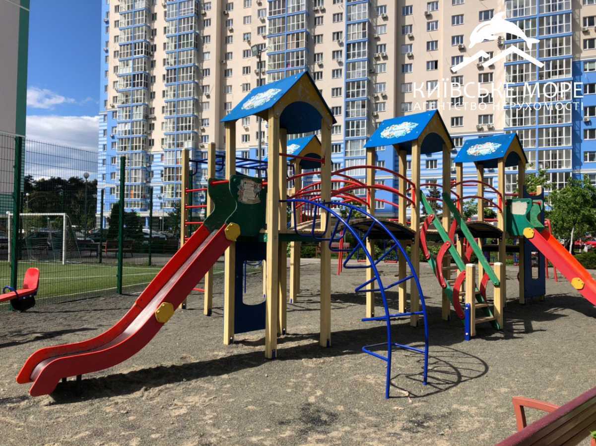 Продаж 1-кімнатної квартири 52 м², Воскресенська вул., 16В