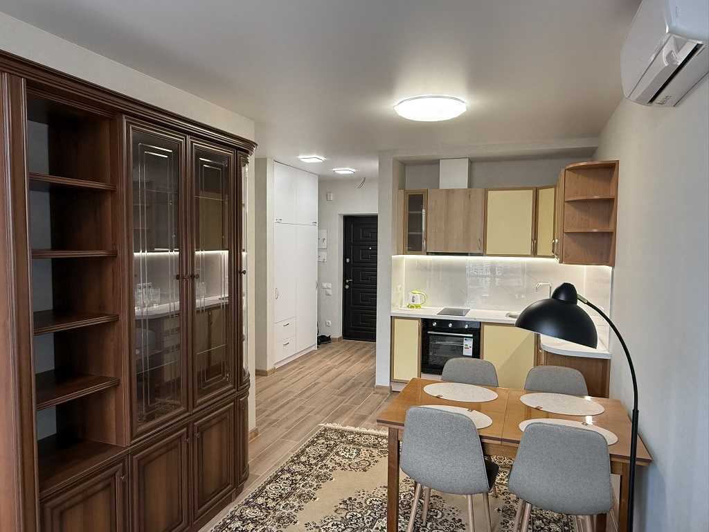 Оренда 1-кімнатної квартири 41 м², Миколи Гулака вул., 4