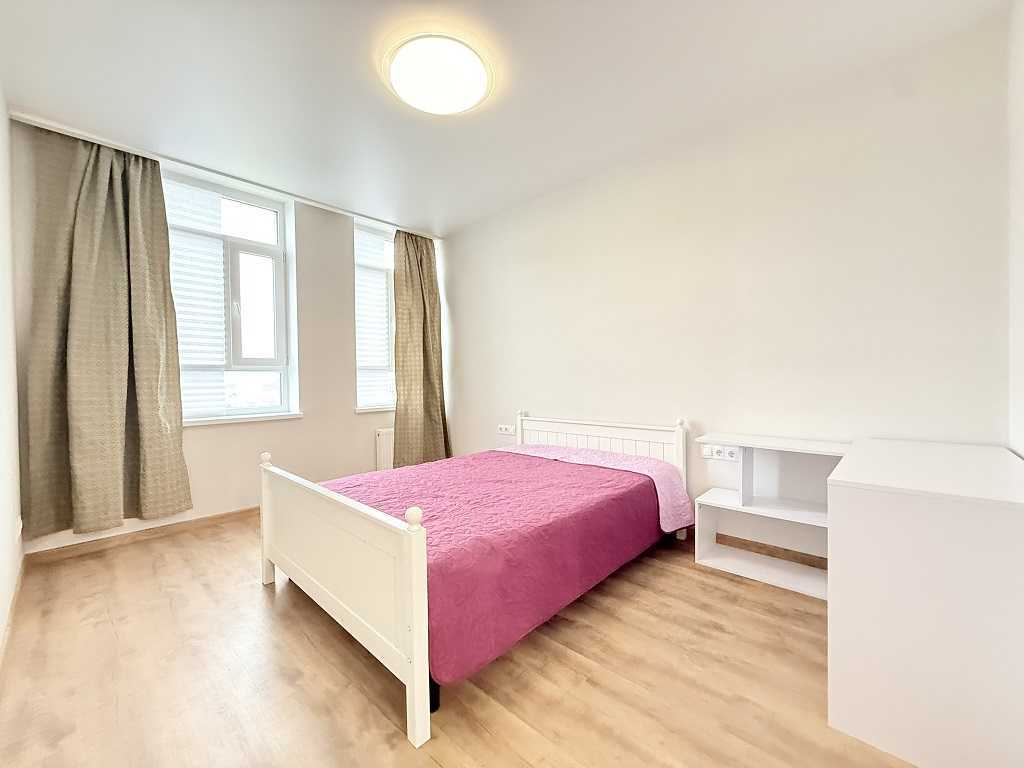 Оренда 1-кімнатної квартири 41 м², Миколи Гулака вул., 4