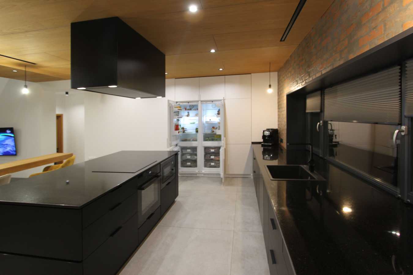 Продажа коттеджа 300 м², Центральна