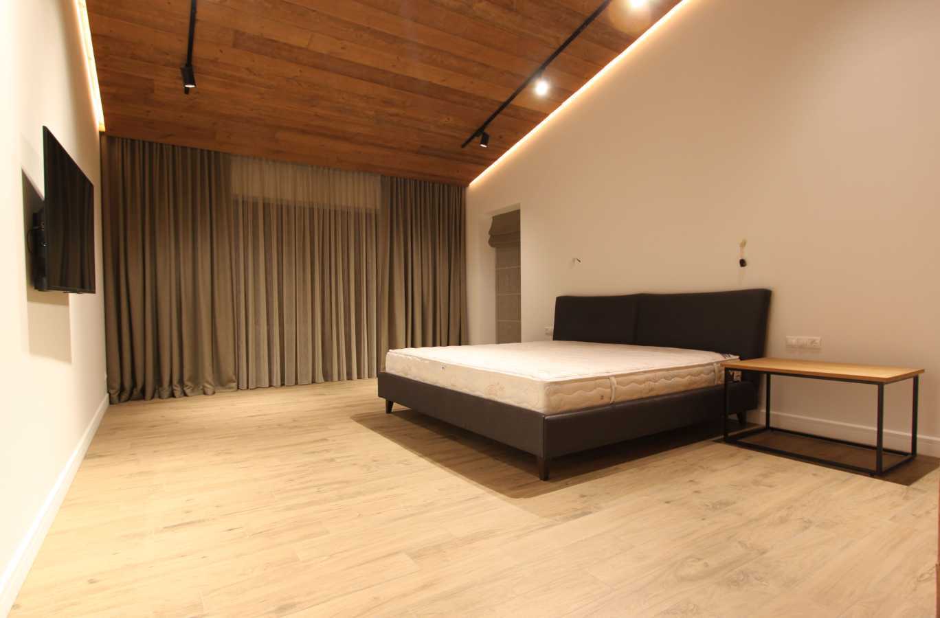Продажа коттеджа 300 м², Центральна