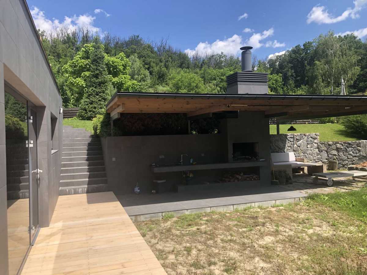 Продажа коттеджа 300 м², Центральна