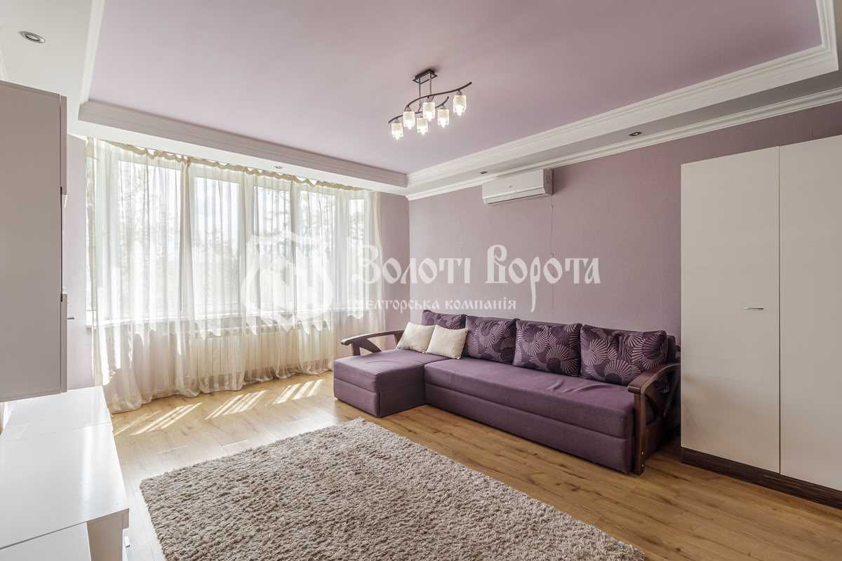 Продажа 1-комнатной квартиры 60 м², Пономарева ул., 26 К4