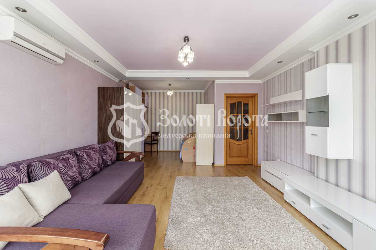 Продажа 1-комнатной квартиры 60 м², Пономарева ул., 26 К4