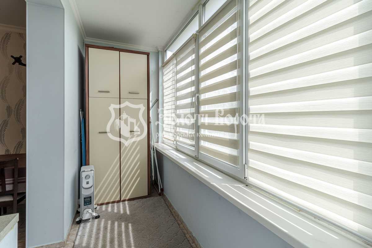 Продажа 1-комнатной квартиры 60 м², Пономарева ул., 26 К4