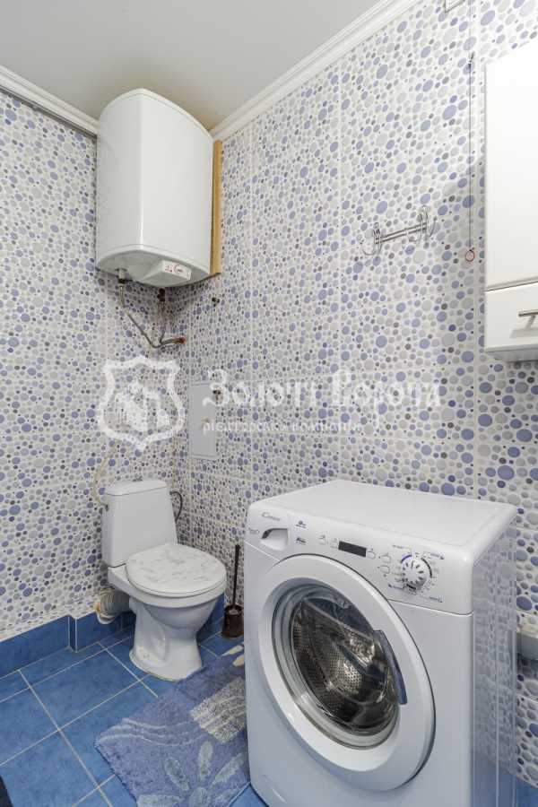 Продажа 1-комнатной квартиры 60 м², Пономарева ул., 26 К4