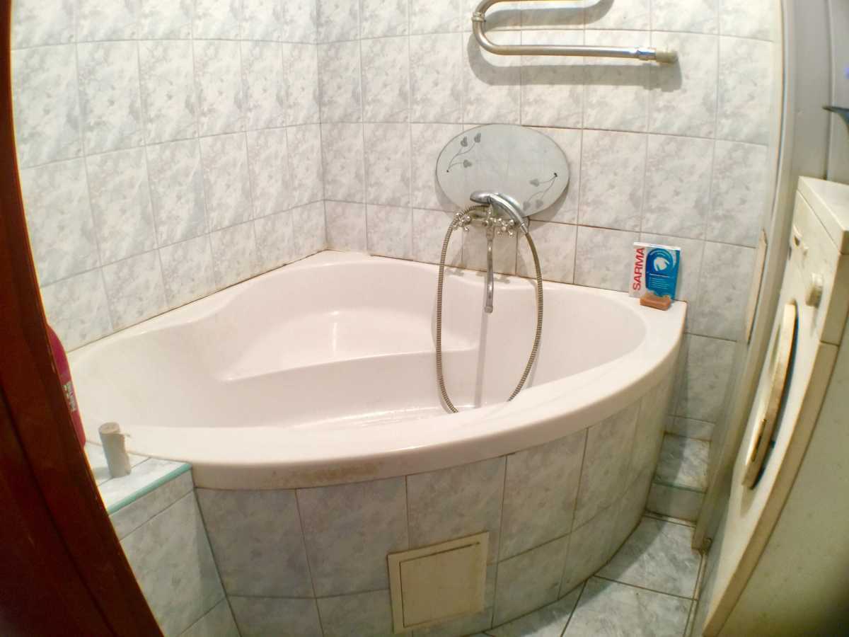Продаж 2-кімнатної квартири 56 м², Березняківська вул., 12