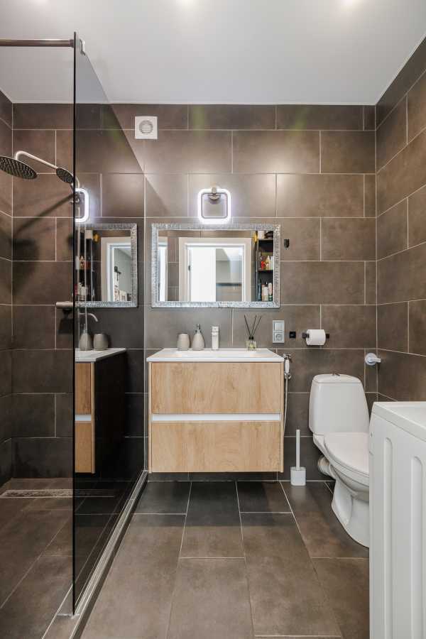 Продаж 1-кімнатної квартири 40 м², Промислова вул., 1Д