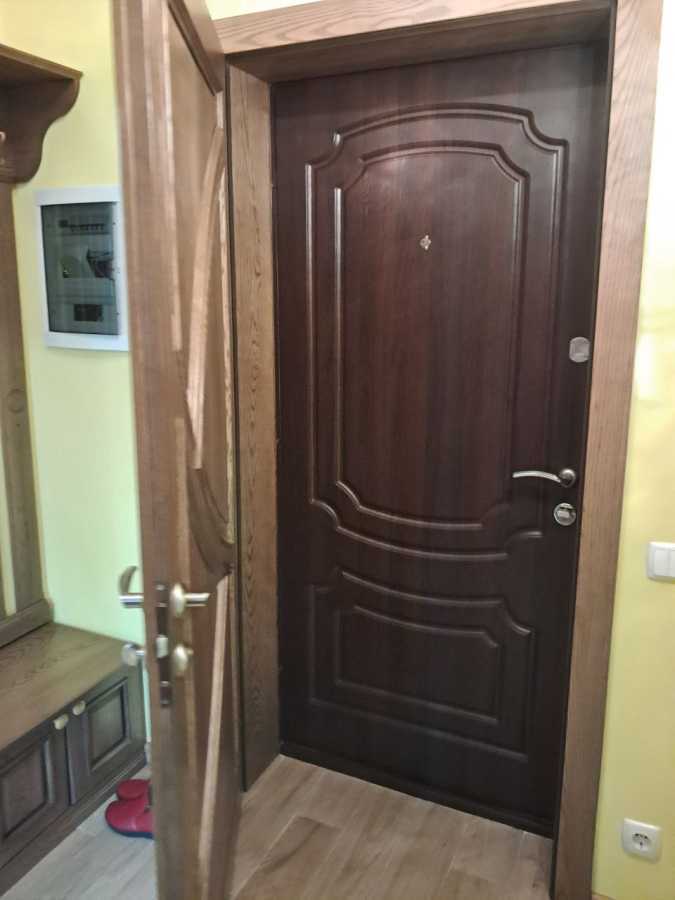 Продаж 1-кімнатної квартири 41 м², Літературна