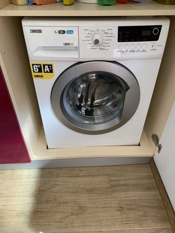 Продаж 1-кімнатної квартири 41 м², Літературна