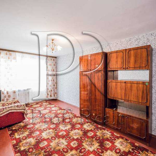 Продажа 1-комнатной квартиры 33 м², Зодчих ул., 4