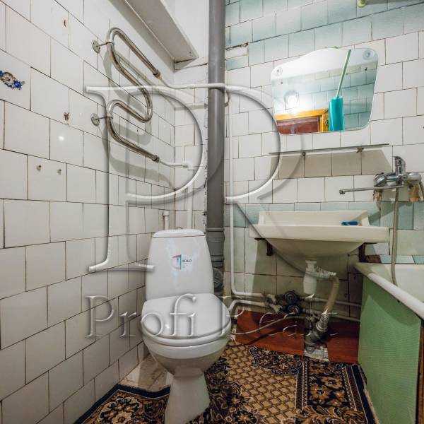 Продажа 1-комнатной квартиры 33 м², Зодчих ул., 4