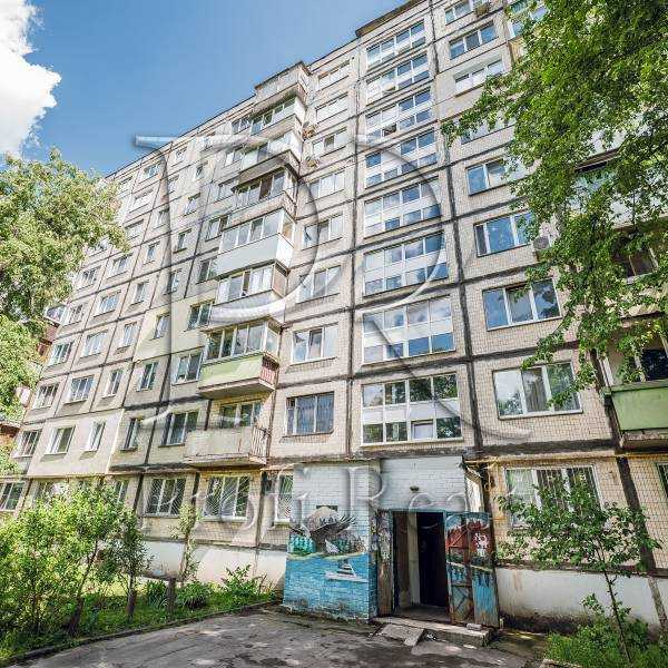 Продажа 1-комнатной квартиры 33 м², Зодчих ул., 4