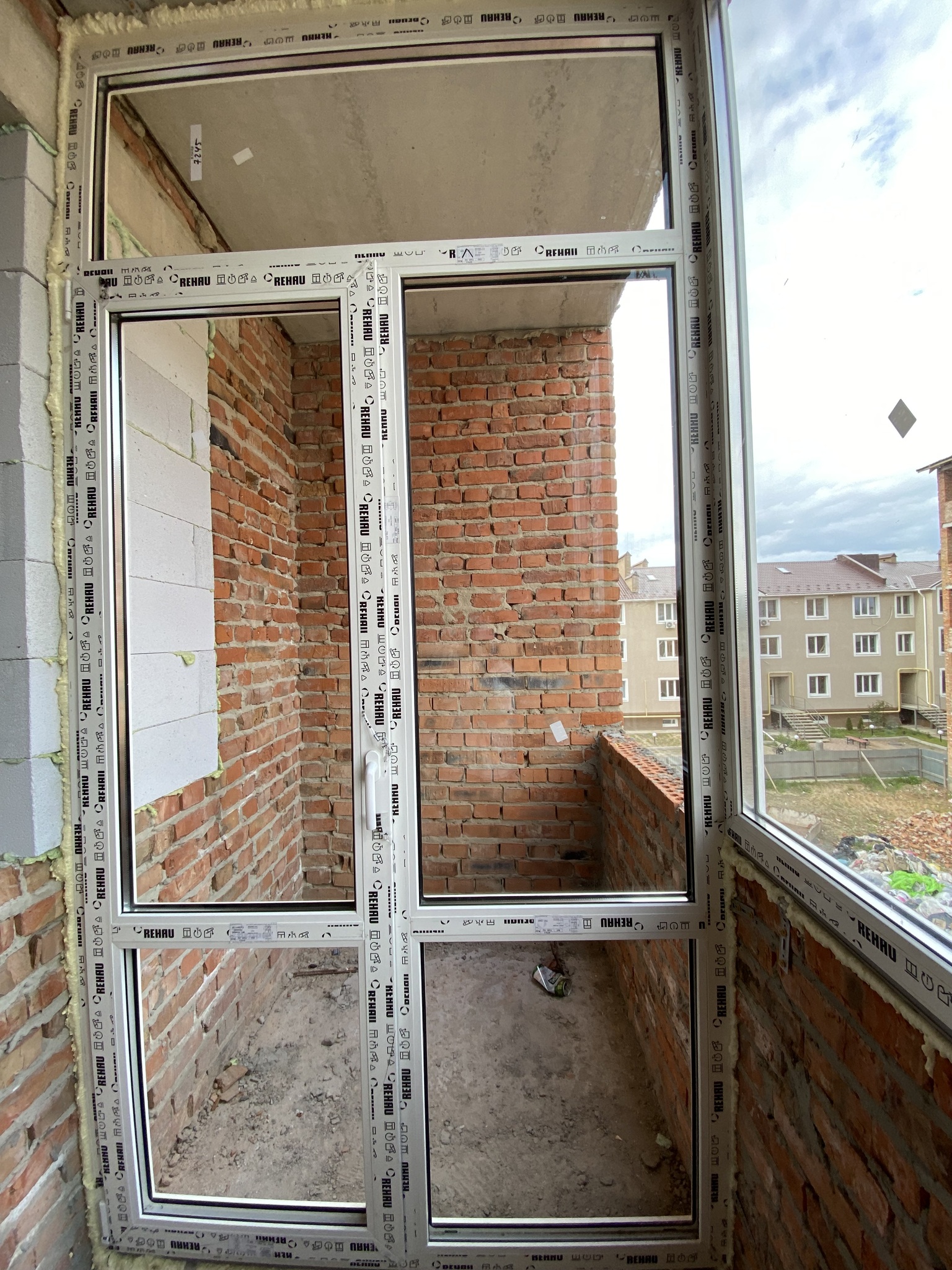 Продажа 2-комнатной квартиры 58.84 м², Чубинського 13