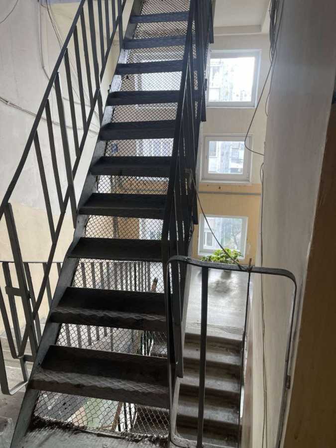 Продаж 2-кімнатної квартири 46 м², Гната Юри вул., 2/12