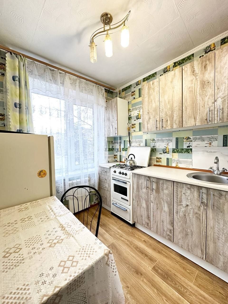 Продаж 1-кімнатної квартири 32.3 м², Харківська вул.