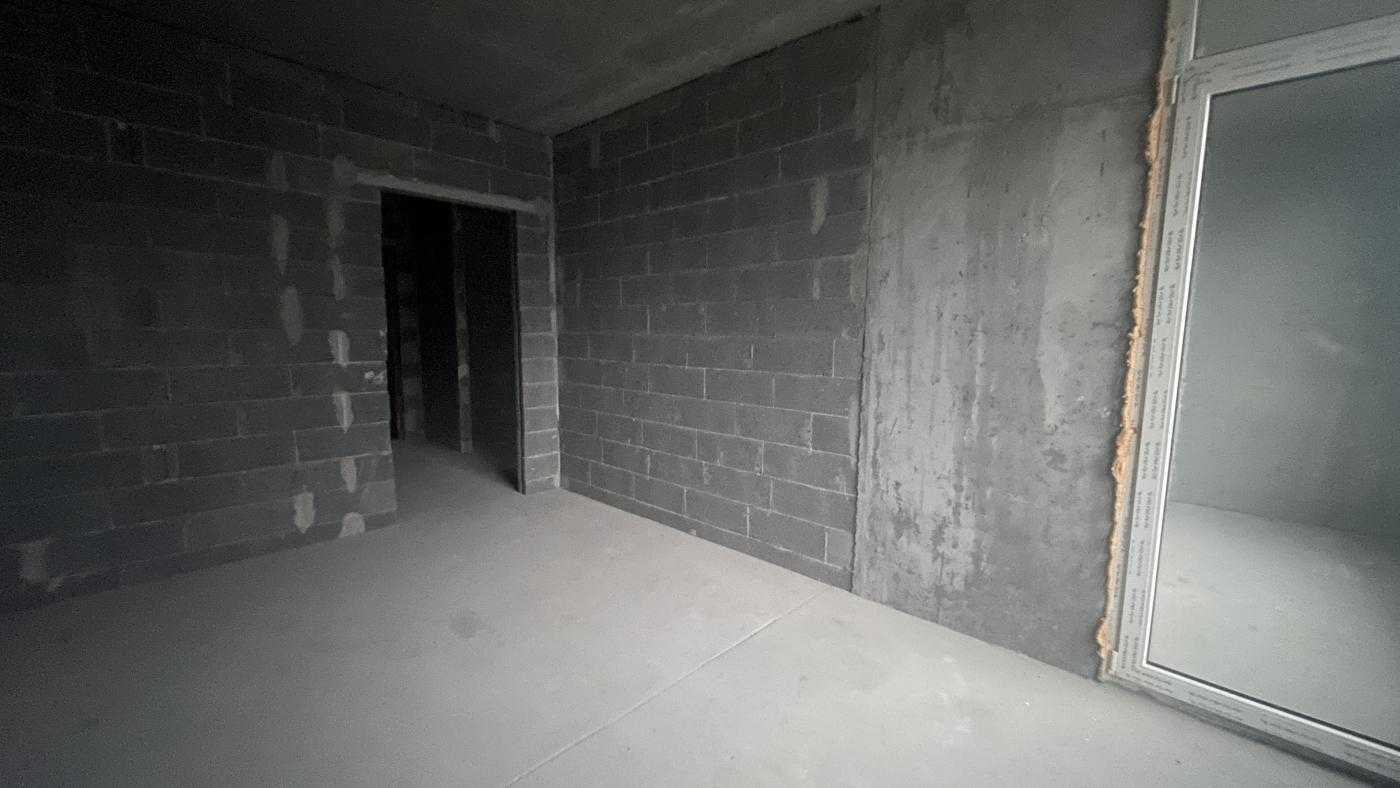 Продажа 2-комнатной квартиры 70 м², Александра Олеся ул., 2