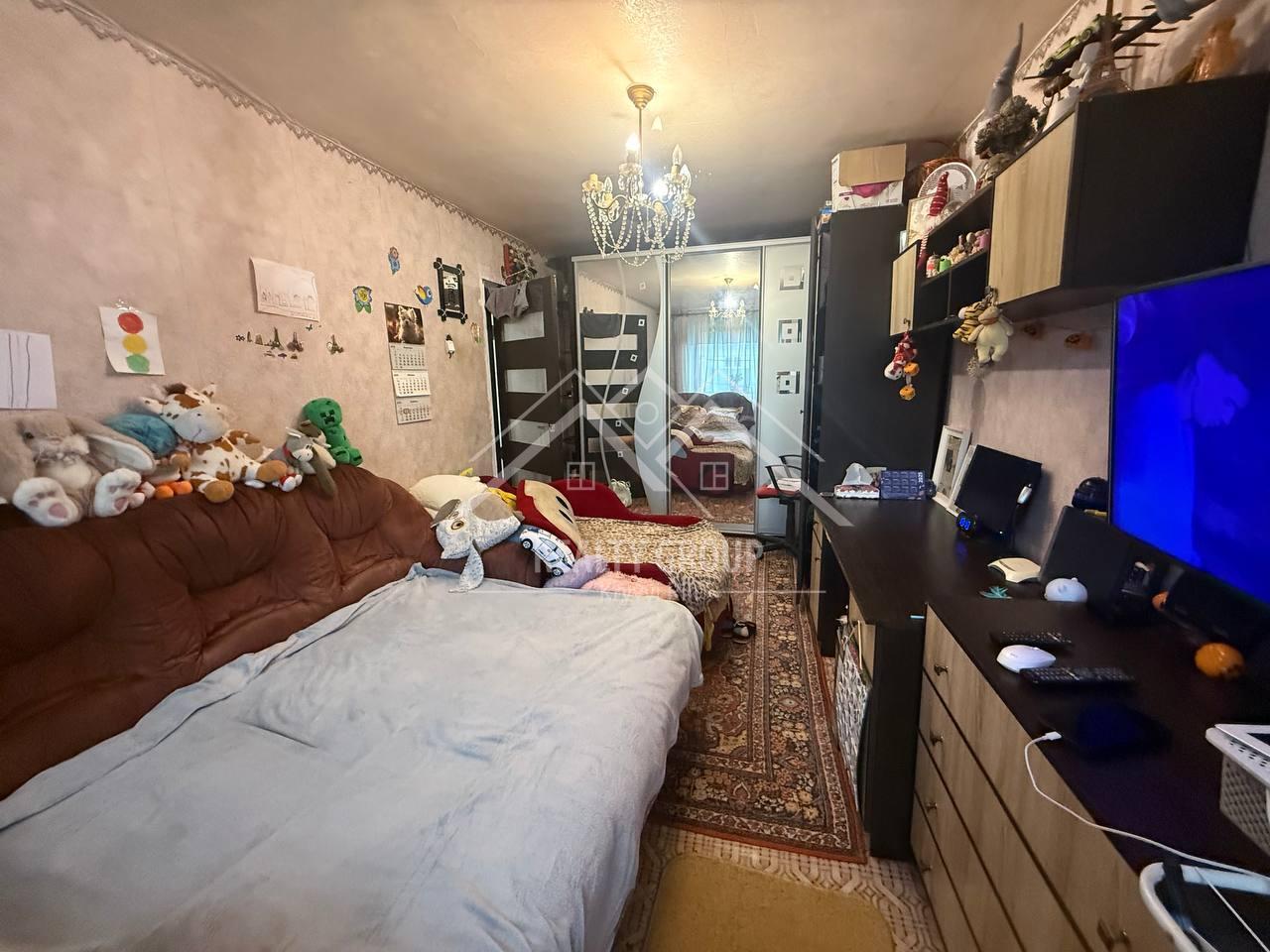 Продаж квартири з вільним плануванням 35 м², Володимира Бизова вул., 32