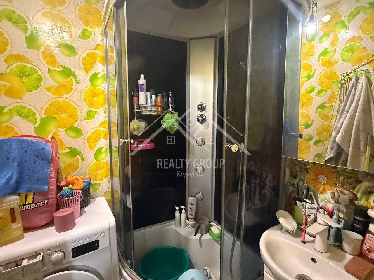 Продаж квартири з вільним плануванням 35 м², Володимира Бизова вул., 32