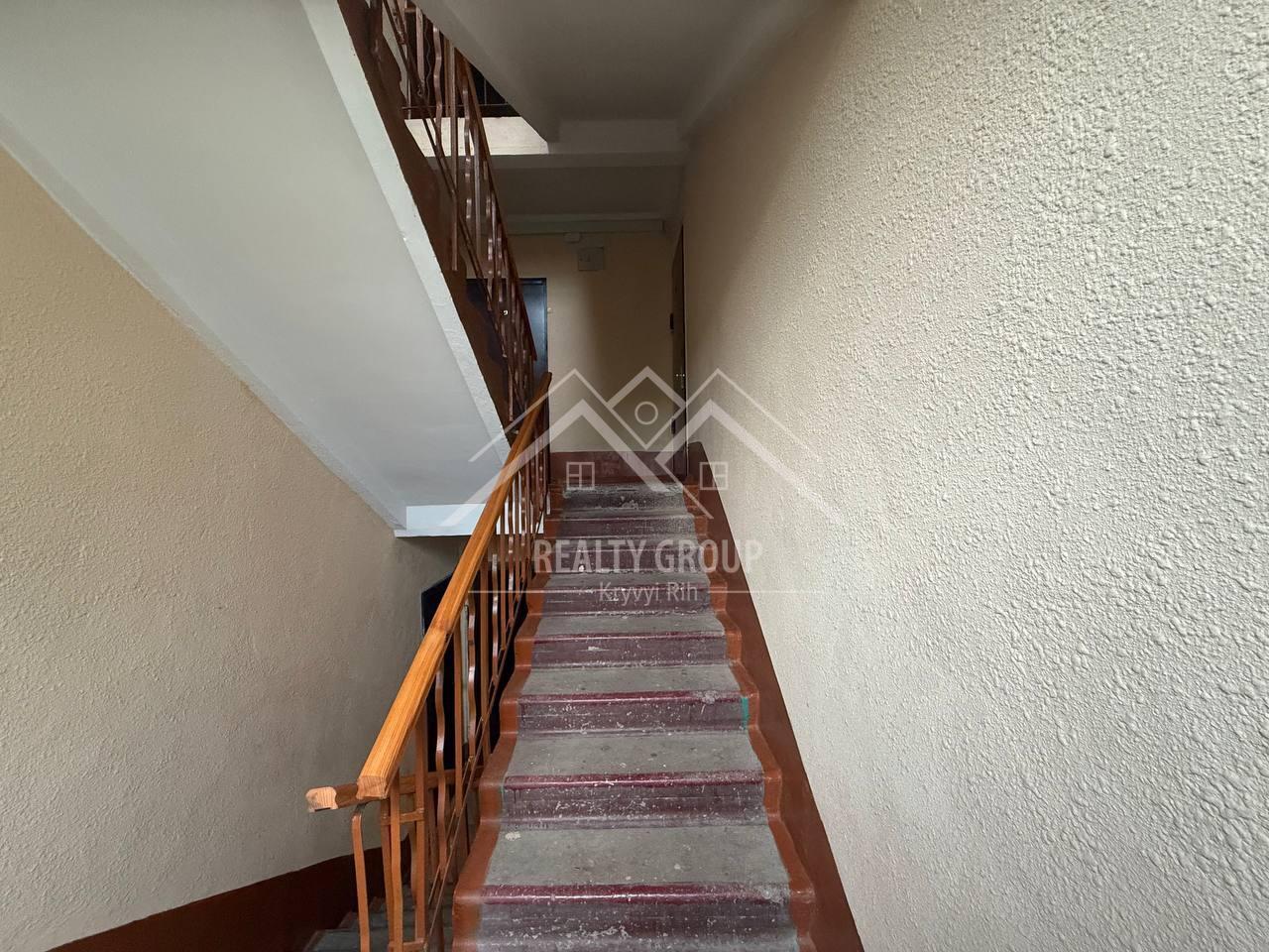 Продаж квартири з вільним плануванням 35 м², Володимира Бизова вул., 32