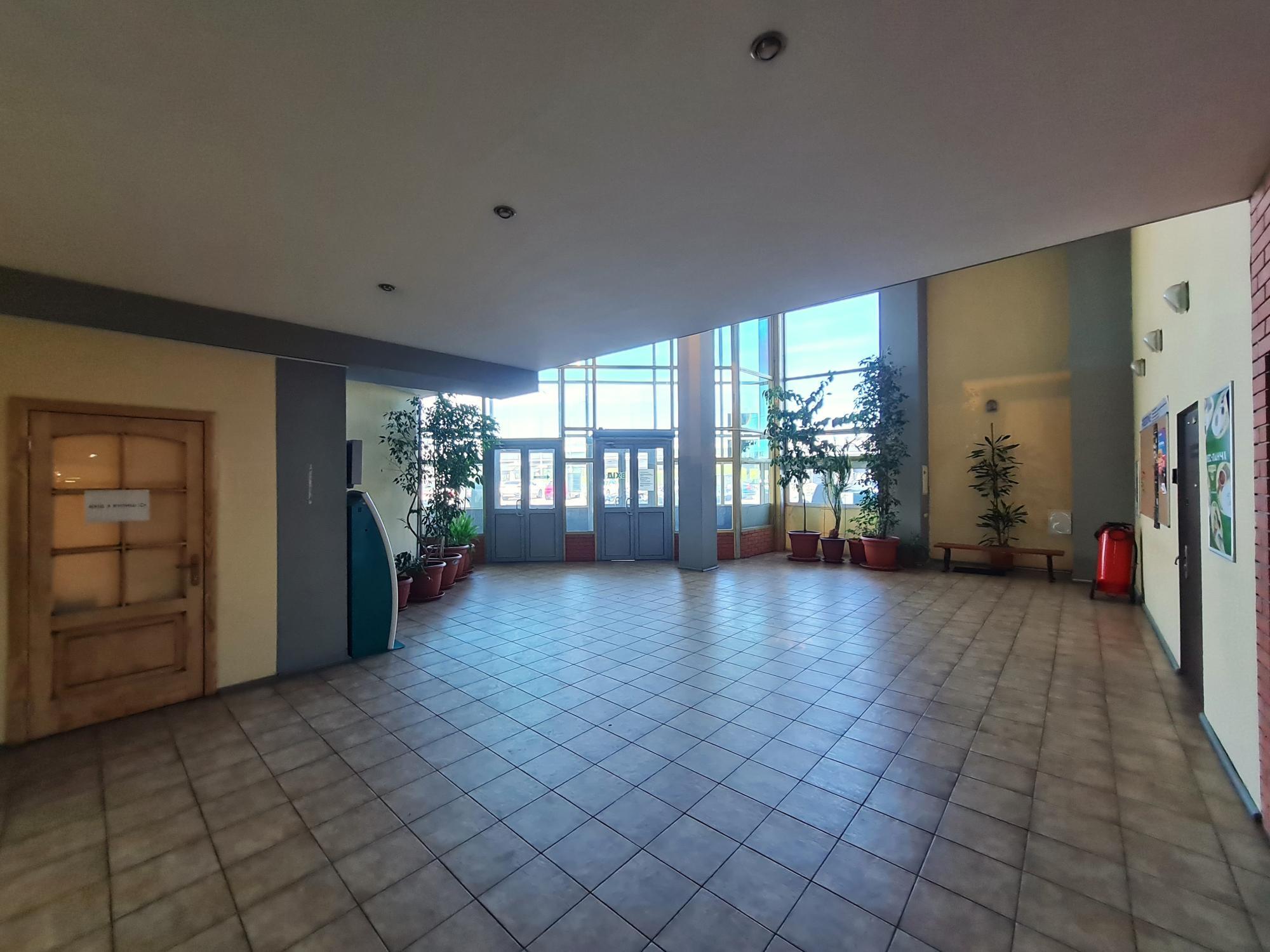 Оренда офісу 411 м², Степана Бандери просп., 23
