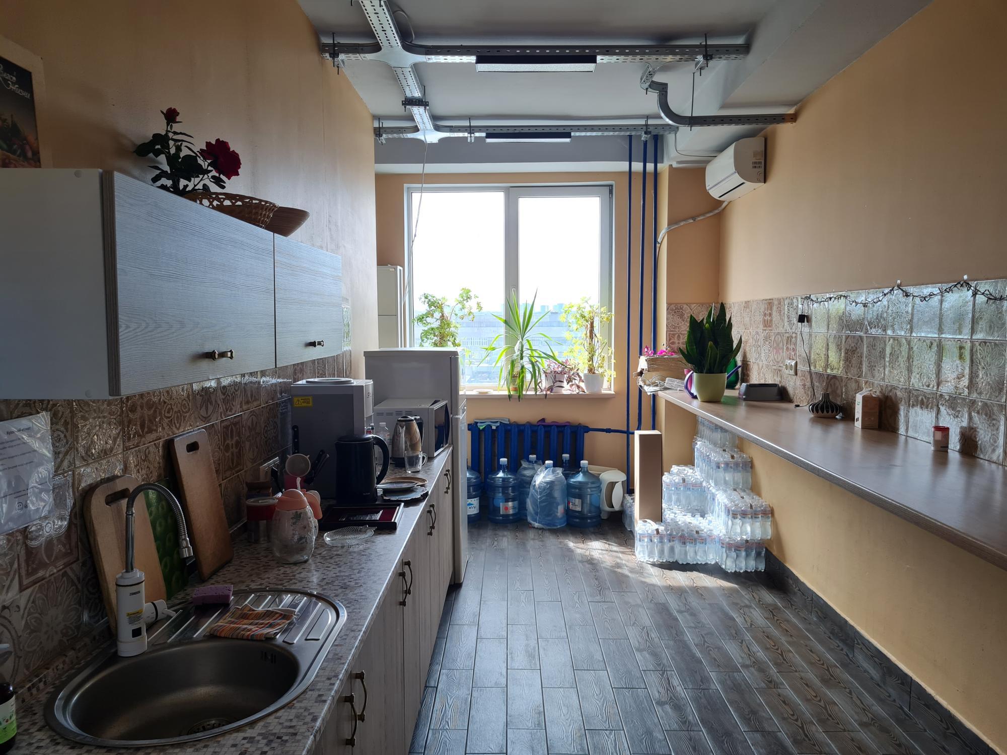 Оренда офісу 411 м², Степана Бандери просп., 23