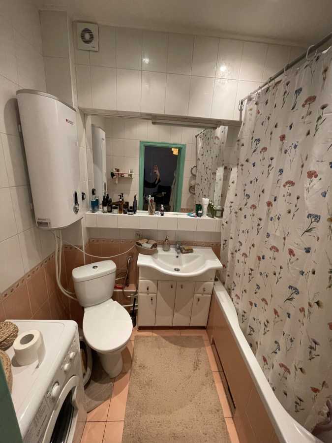 Продажа 1-комнатной квартиры 53 м², Саксаганского ул.